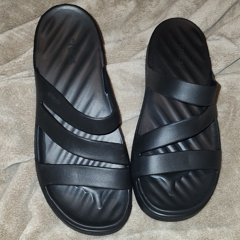 Crocs Black Crisscross Slide Sandals – Size 41/42 (Women’s 10–11)
